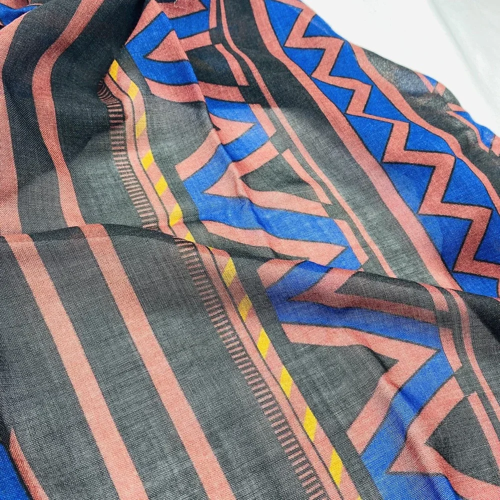 M Ferretti Mens Multicolor Lightweight Wool Yak Scarf Geometric Italy 65x26 NWOT